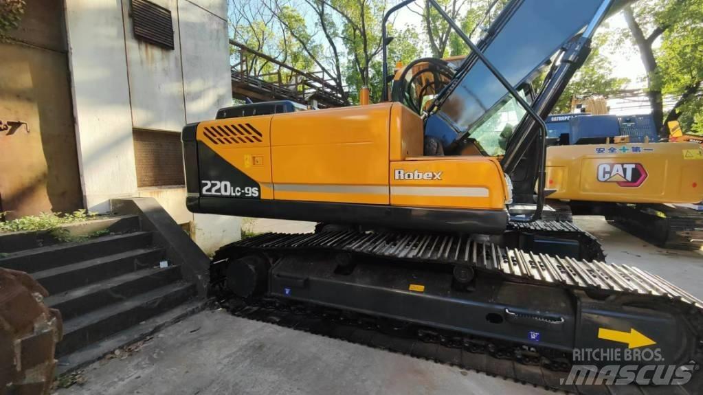 Hyundai 220-9s Crawler excavators