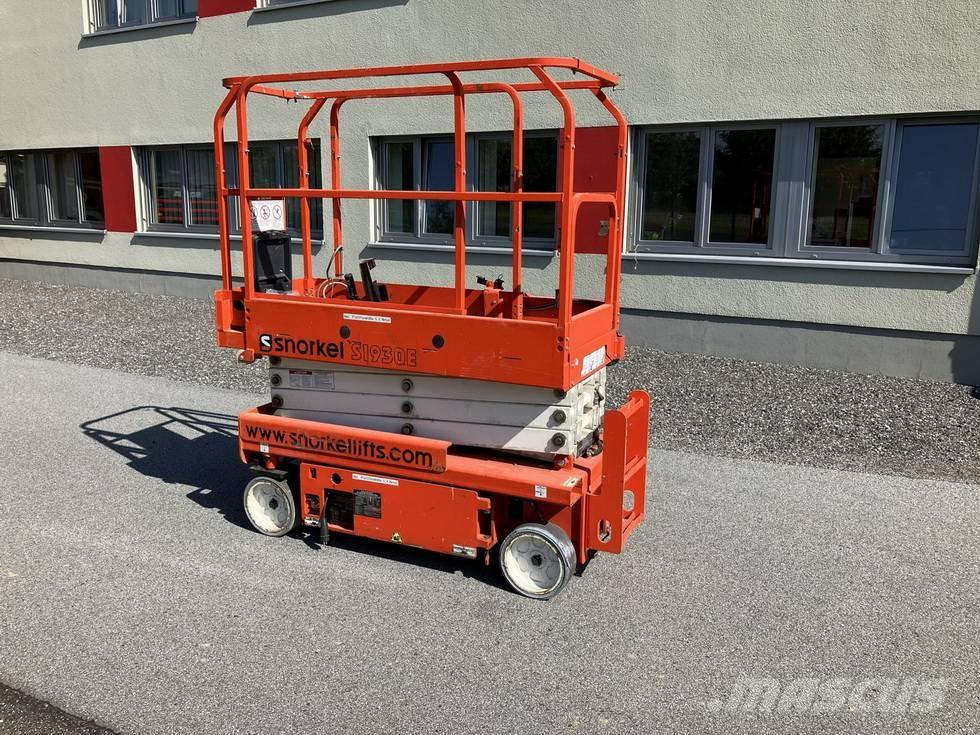 Snorkel S 1930 E Scissor lifts