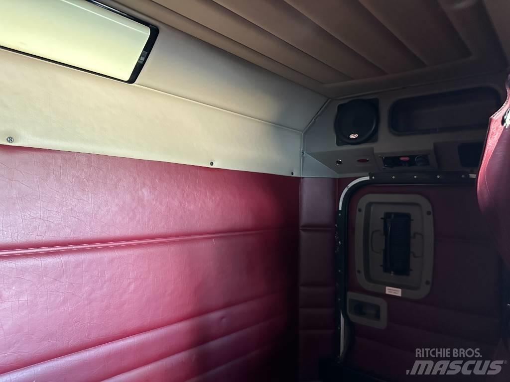 Peterbilt 379 Prime Movers