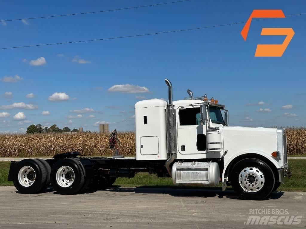 Peterbilt 379 Prime Movers