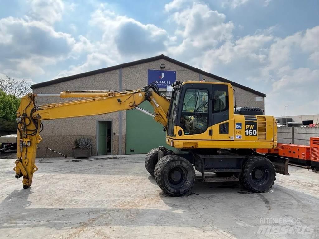 Komatsu PW160-8 Wheeled excavators