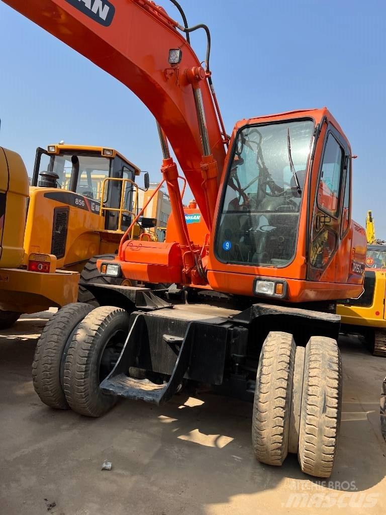 Doosan DH150W-7 Wheeled excavators