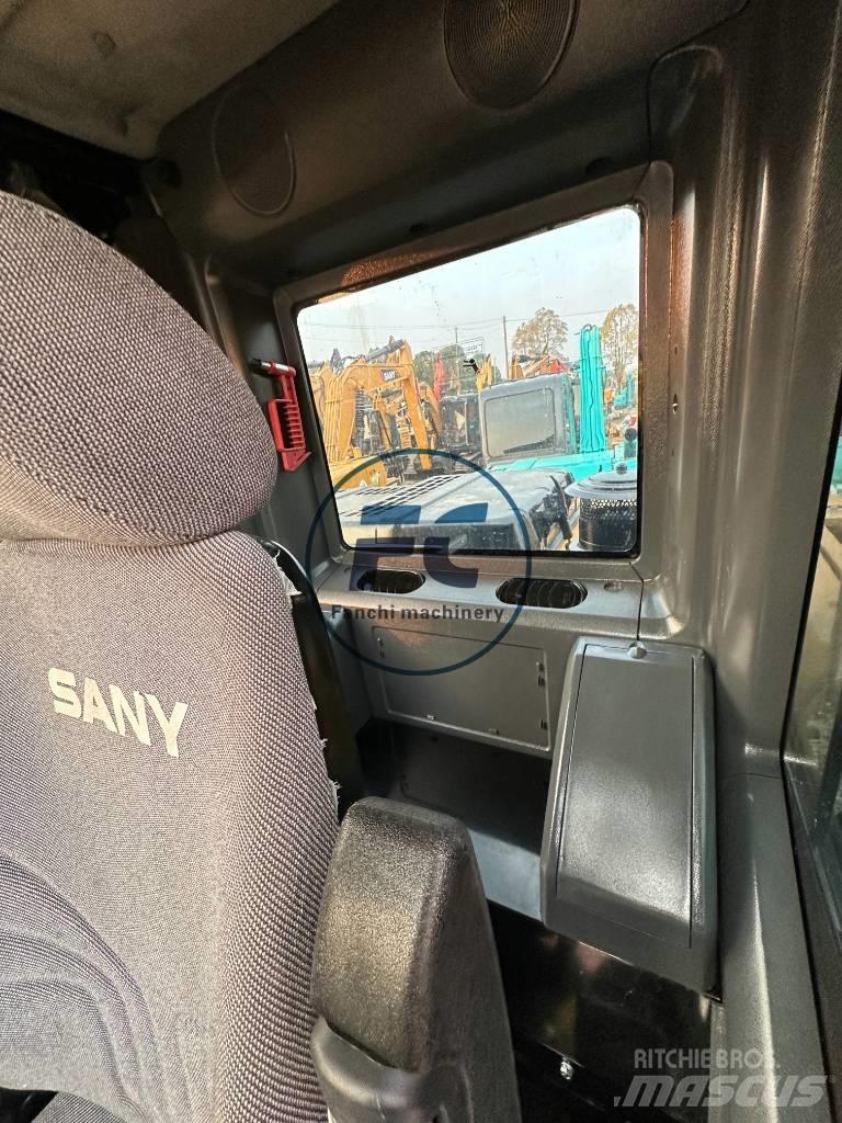 Sany SY 135 Crawler excavators
