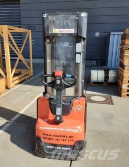 Toyota BT SWE 120L Hand pallet stackers