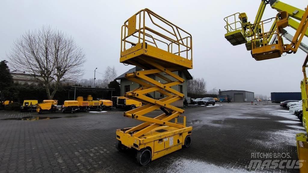 Haulotte Compact 10 Scissor lifts