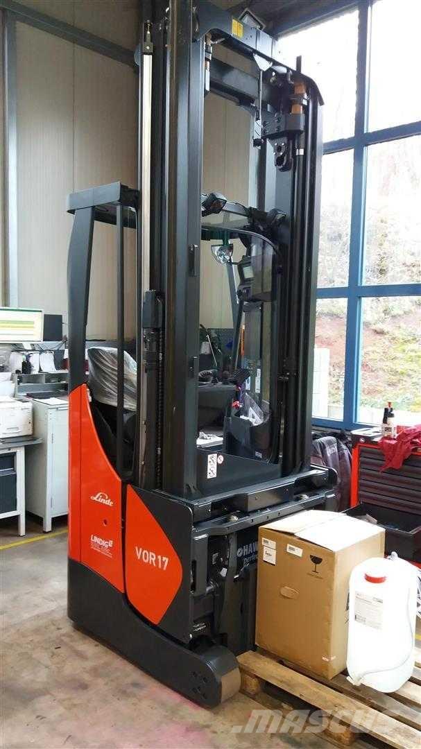 Linde R16X Reach truck