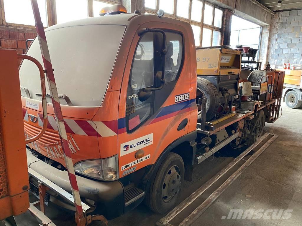 Avia D 90 L Other trucks