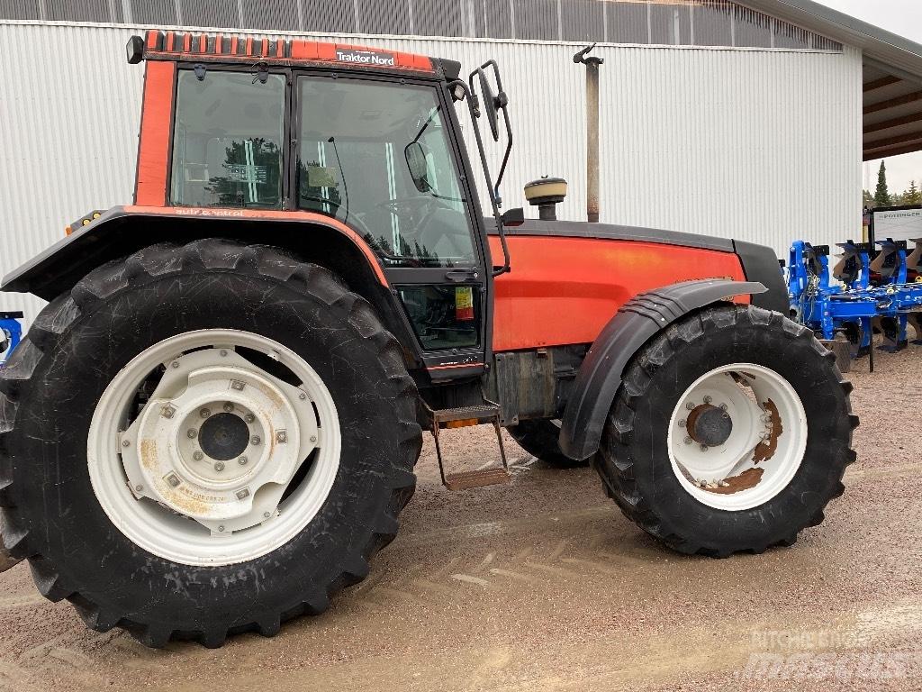 Valtra Valmet 8400 Tractors
