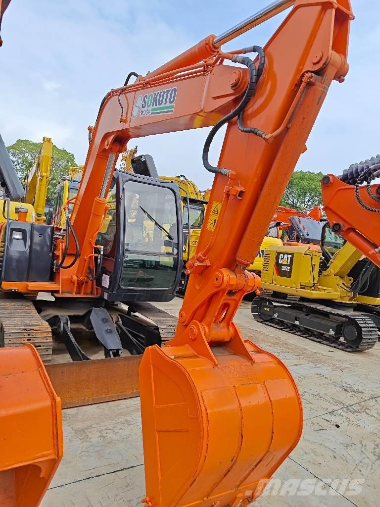 Hitachi ZX 70 Mini excavators  7t - 12t