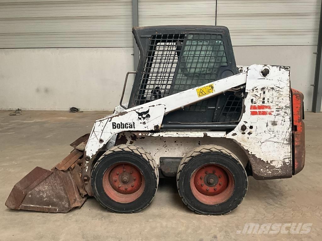 Bobcat S 130 Skid steer loaders