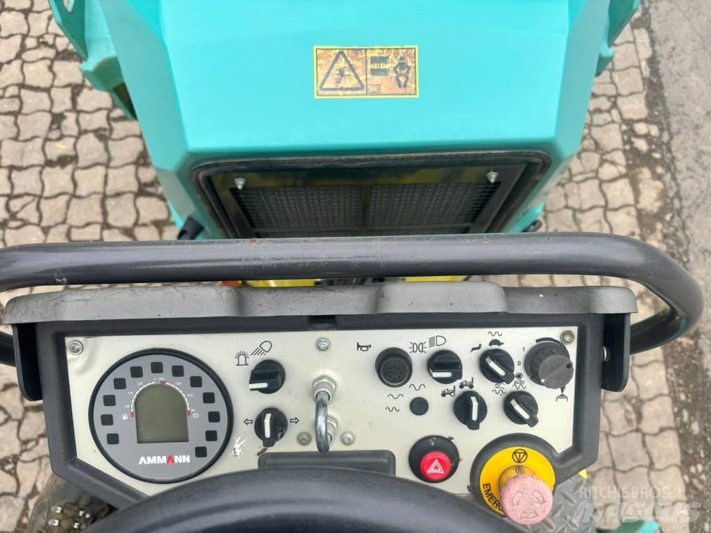 Ammann ARX 26 Twin drum rollers