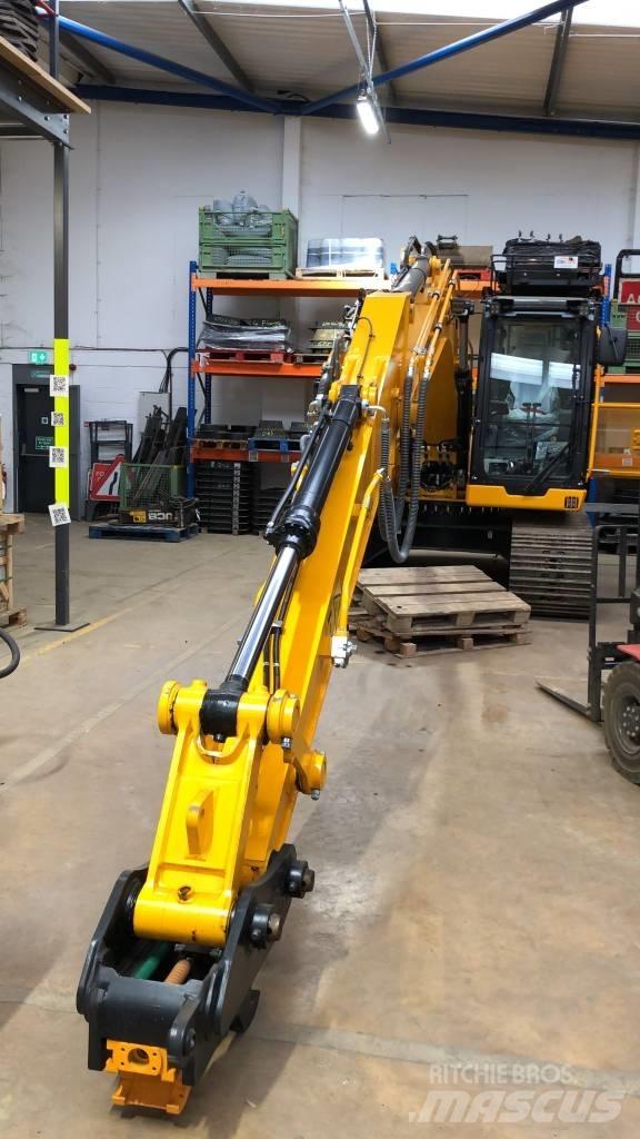 JCB 140X LC Crawler excavators