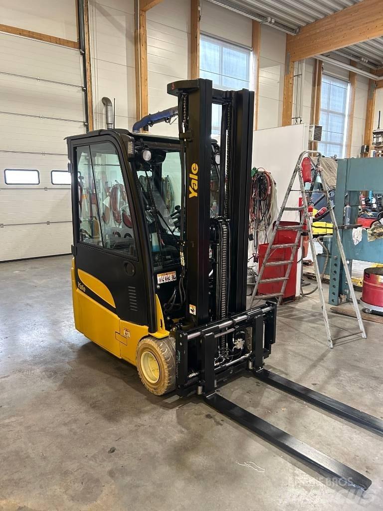 Yale ERP20VT MWB Electric forklift trucks