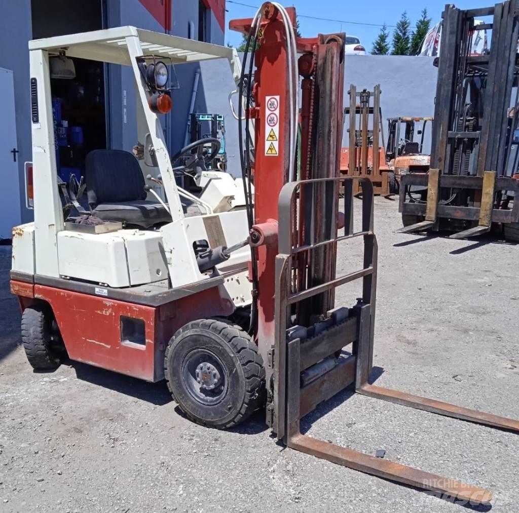 Nissan 02ZNH01A15 LPG trucks