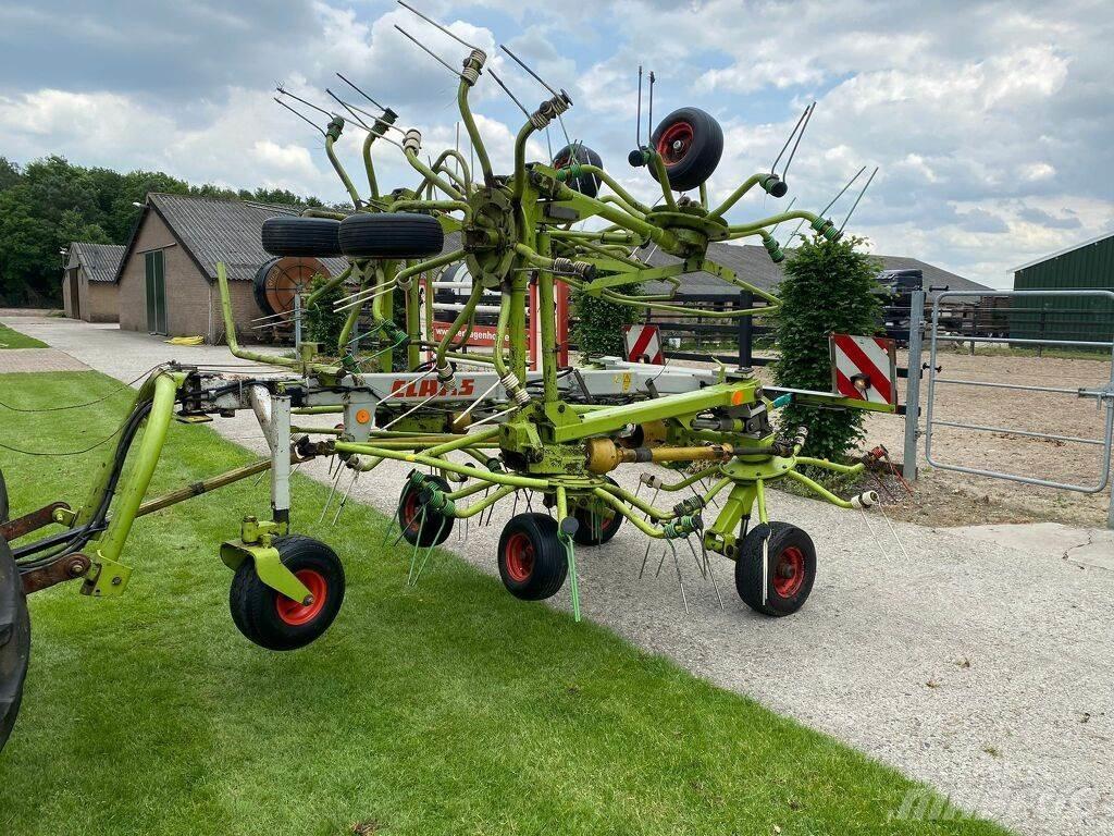 CLAAS volto 1050t Rakes and tedders