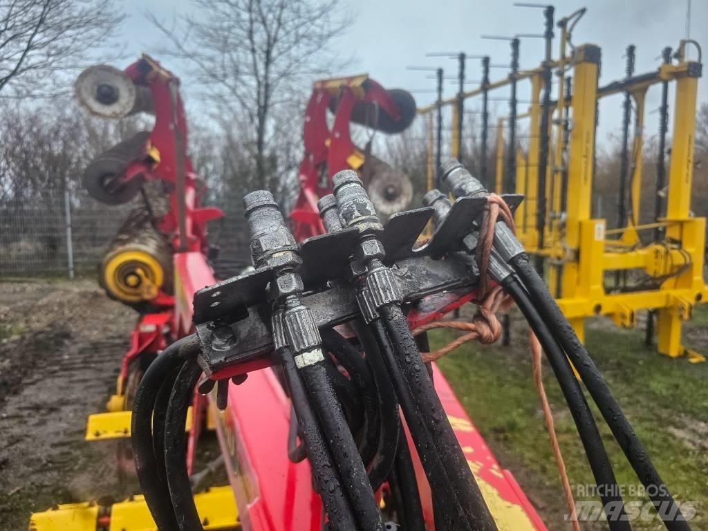 Väderstad Carrier Disc harrows