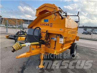 Lucas Castor 20 R Bale shredders, cutters and unrollers