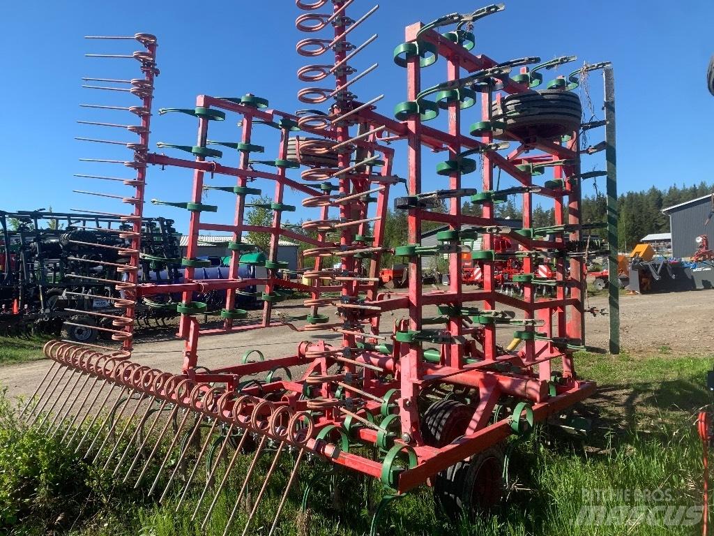 Unia Viking 6,8 Harrows