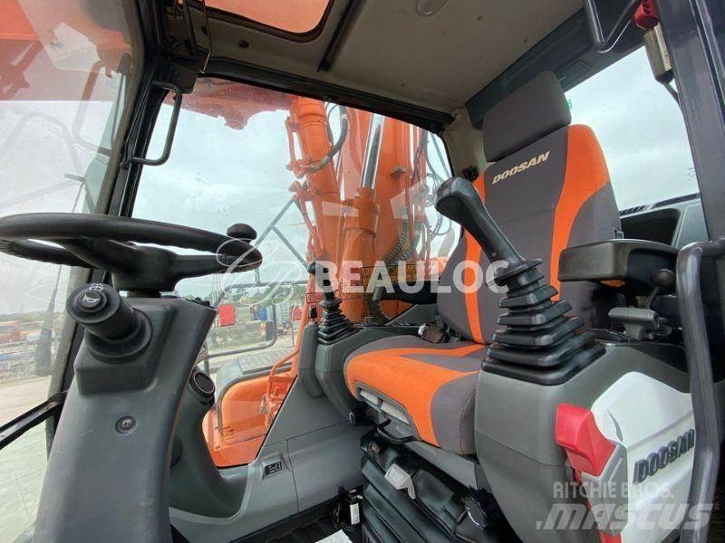 Doosan DX160W Wheeled excavators