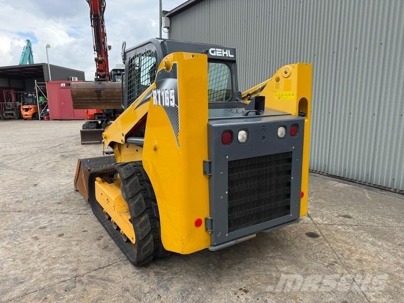 Gehl RT165 Crawler loaders