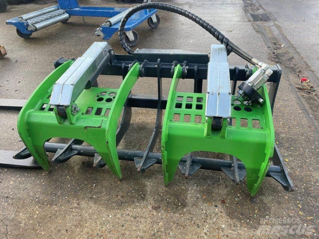 Avant AVA3757 Farm machinery