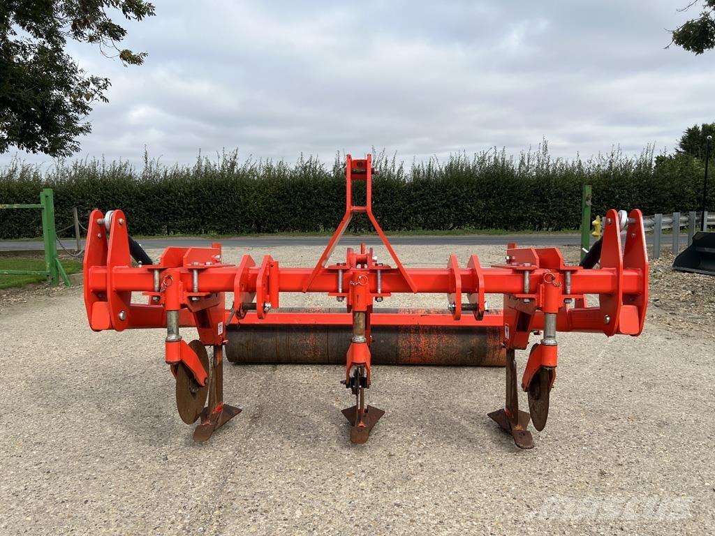 Browns VICEROY Ploughs