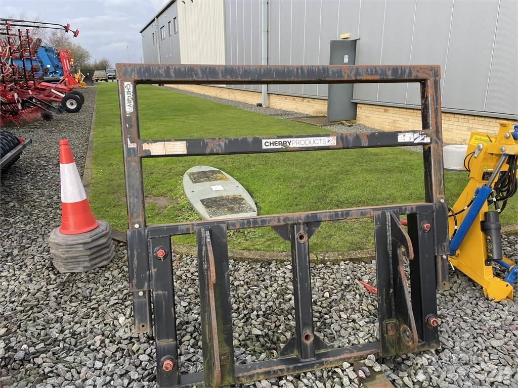Cherry CHERRY Farm machinery