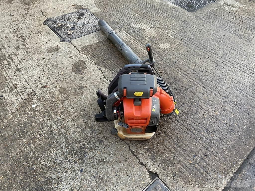 Husqvarna 570BTS Farm machinery