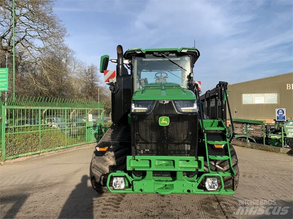 John Deere 8RT410 Farm machinery