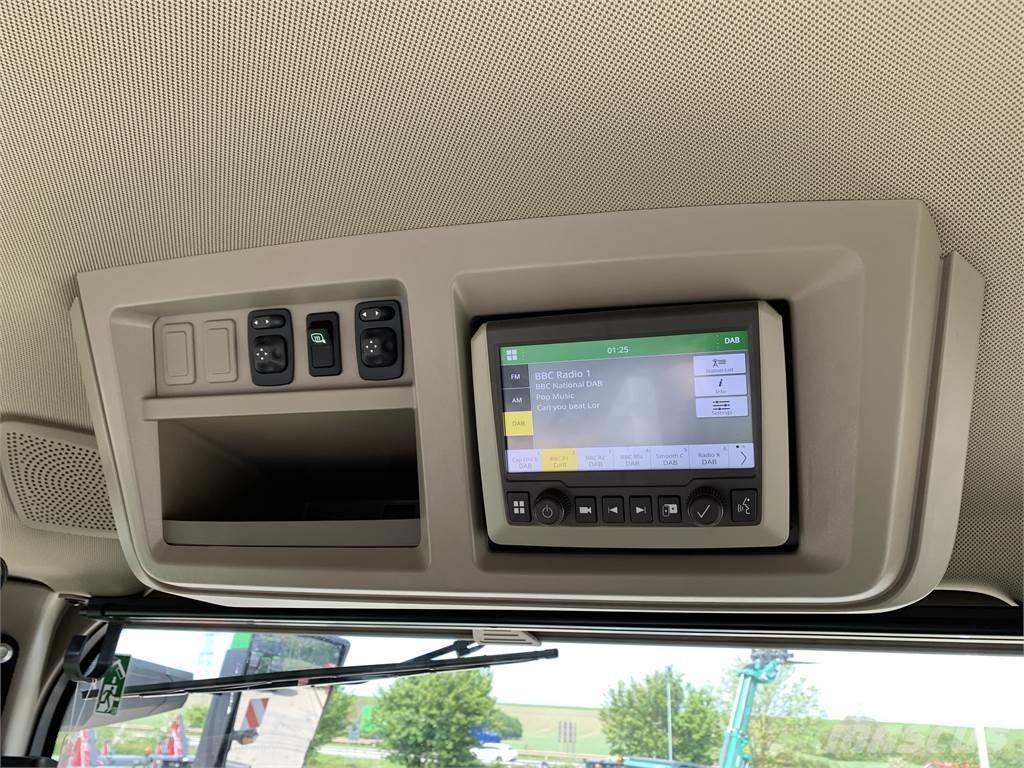 John Deere 8RX370 Farm machinery