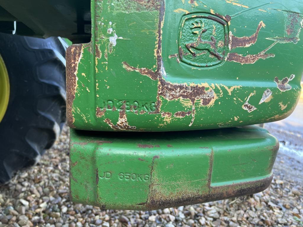 John Deere 900KG Farm machinery