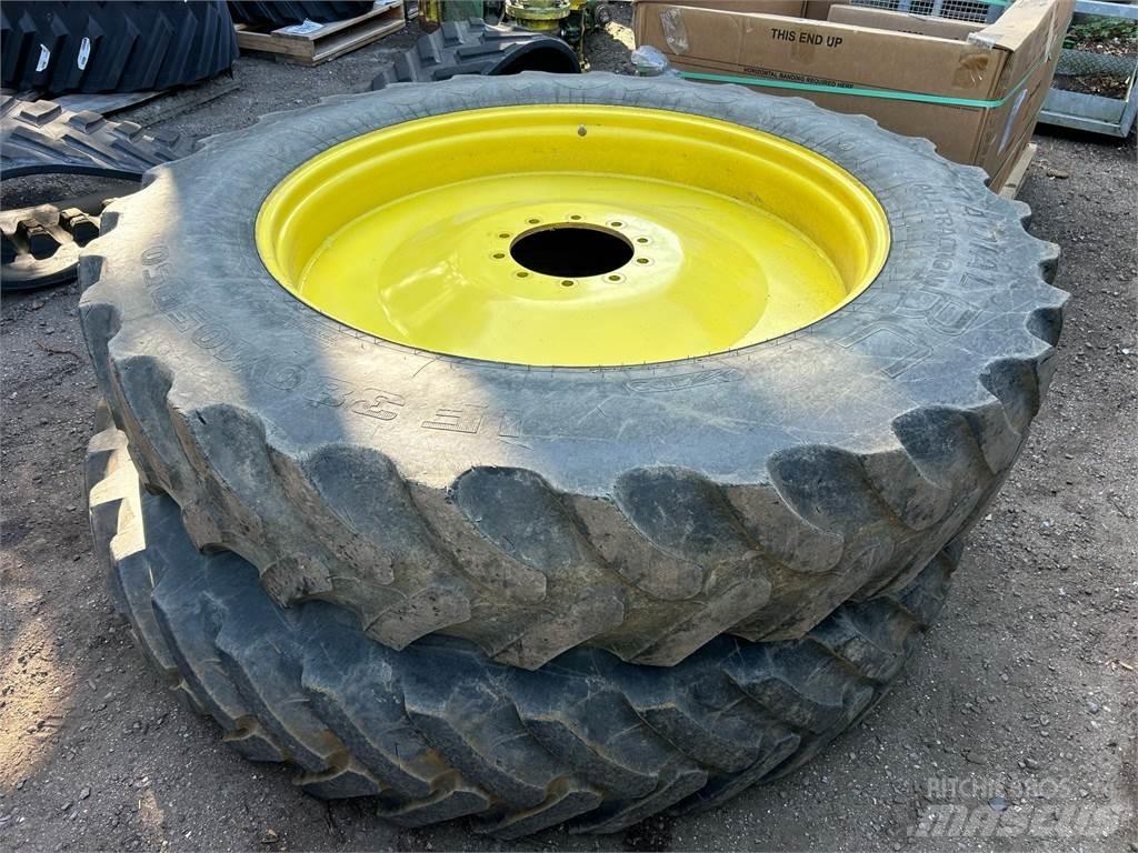 John Deere TYRES Farm machinery