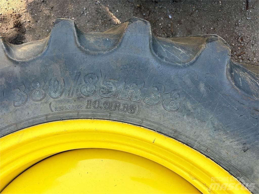 John Deere TYRES Farm machinery