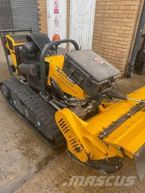 McConnel ROBOCUT Farm machinery