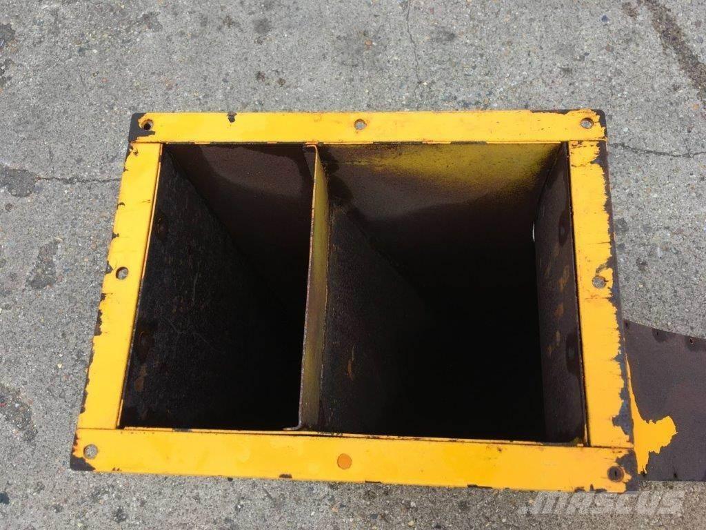  Perry 90DEG TRANS Farm machinery