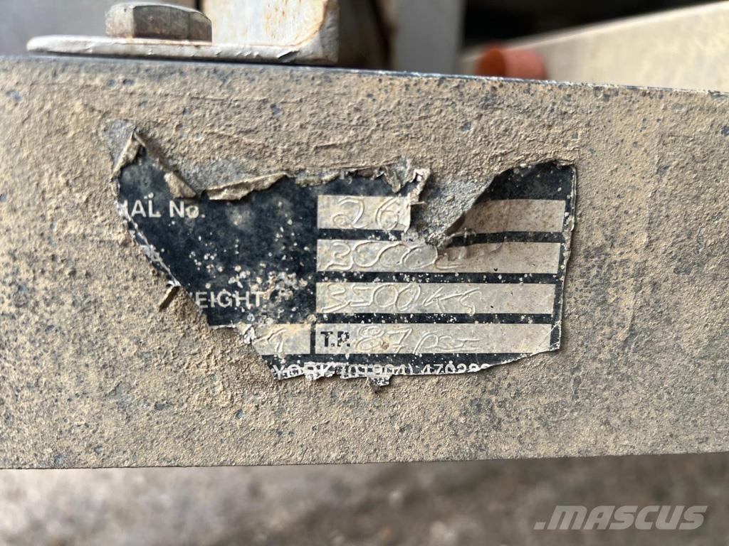 RICHARDSON  Manure spreaders