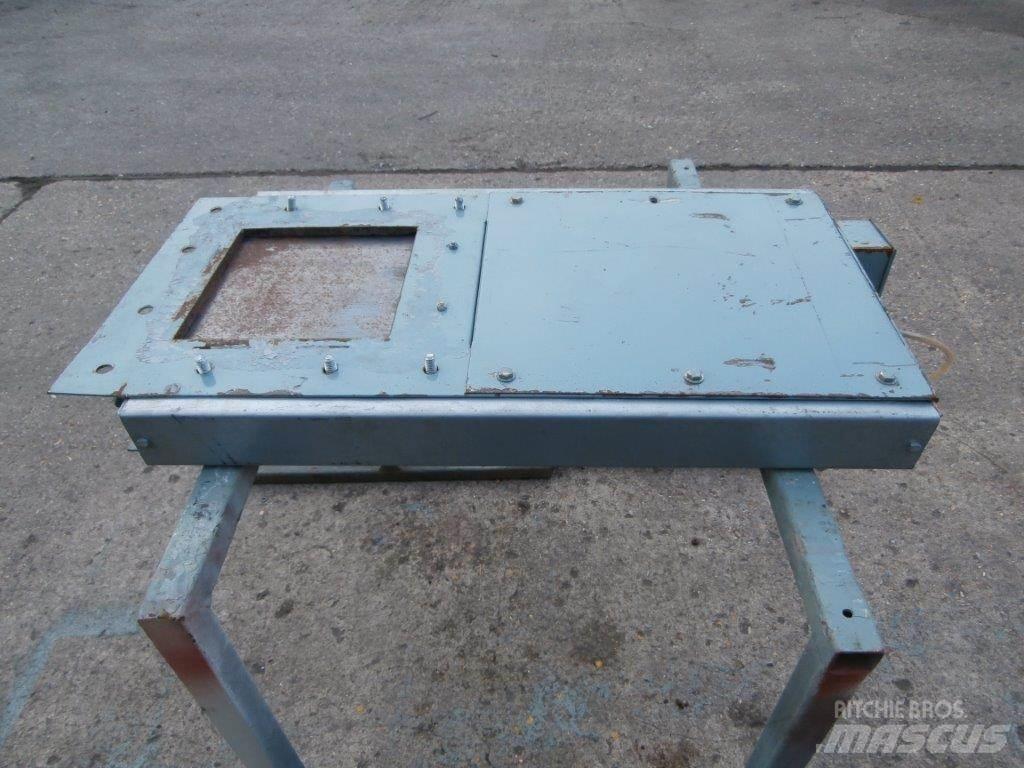 Turner PNUMATIC Farm machinery