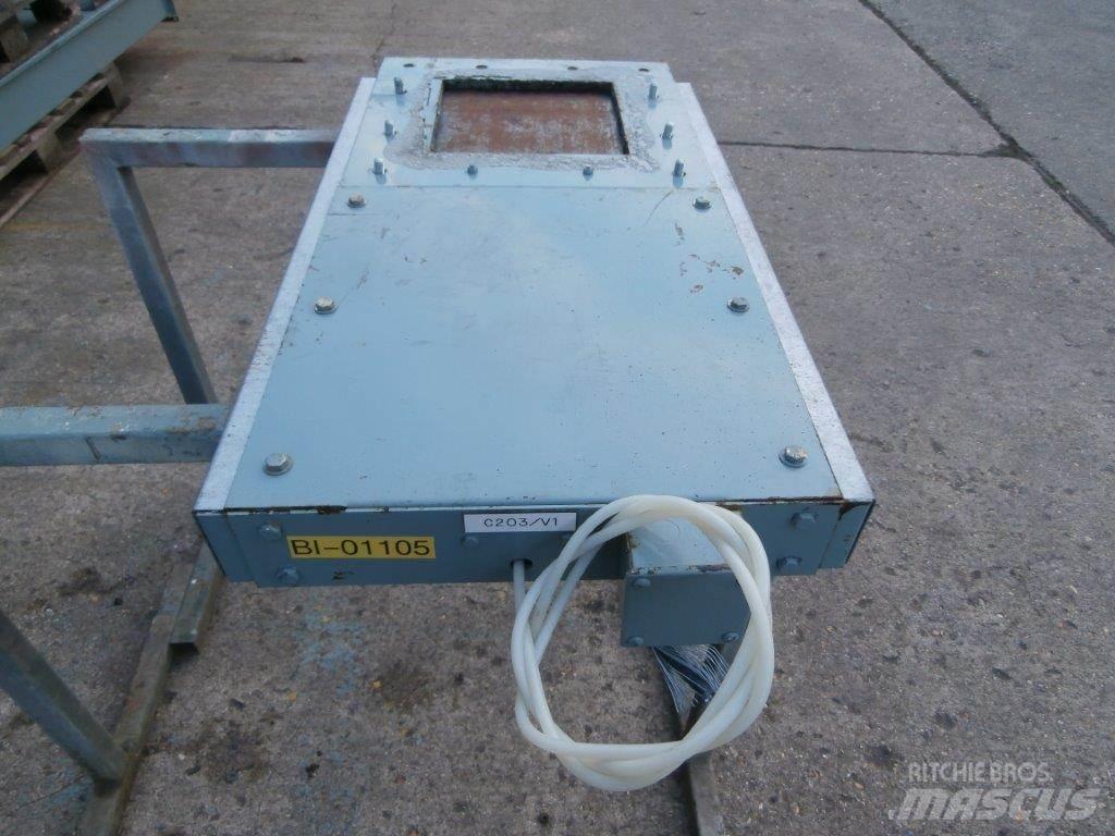 Turner PNUMATIC Farm machinery