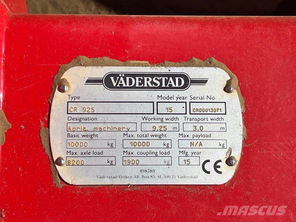 Väderstad CR925 Ploughs