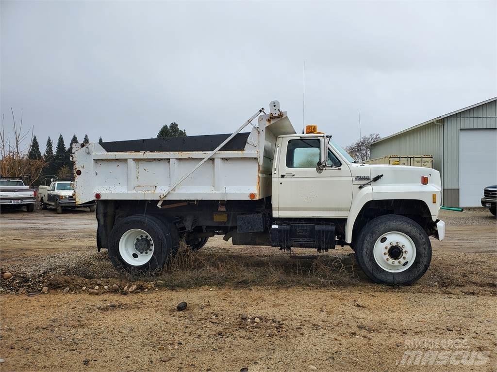 Ford F800 Other trucks
