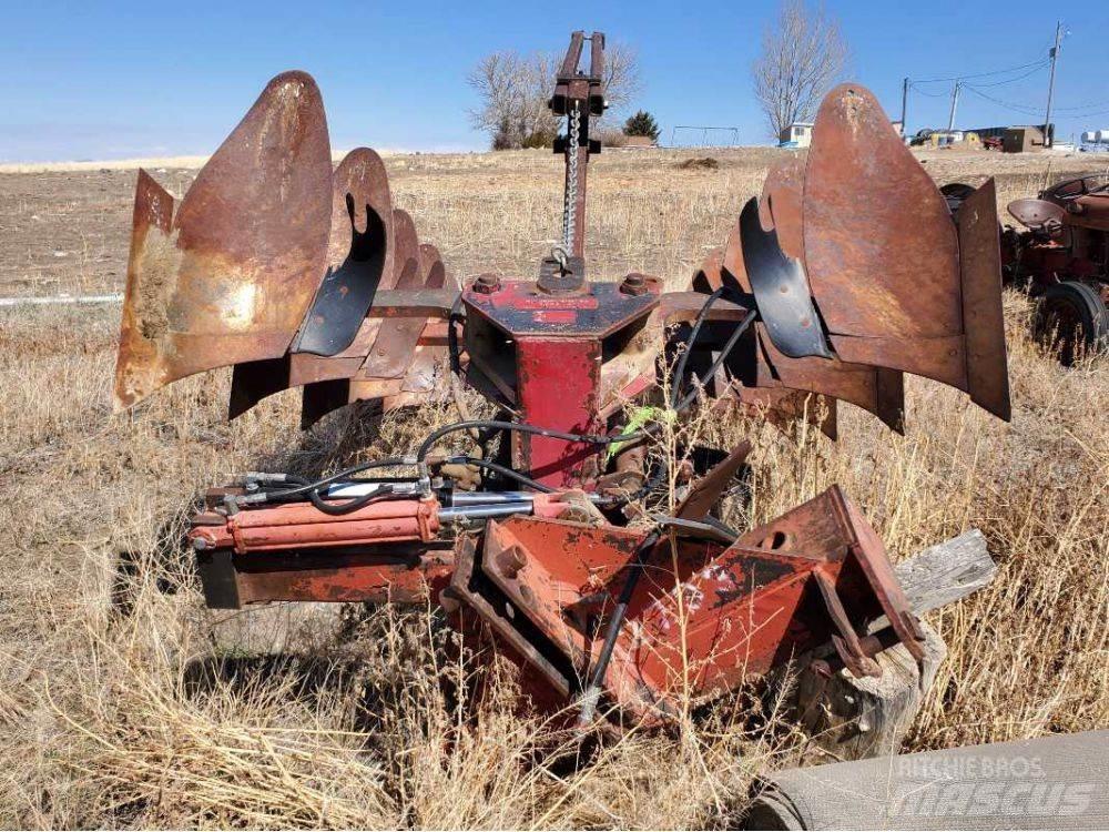  Watts 5 Bottom Ploughs