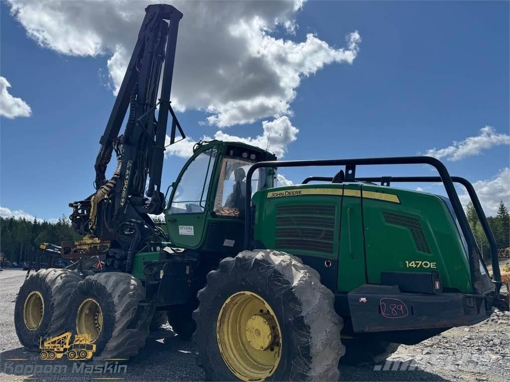 John Deere 1470E Harvesters