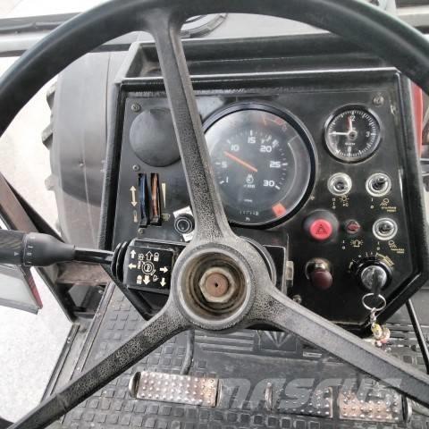 Valtra Valmet 905 Tractors