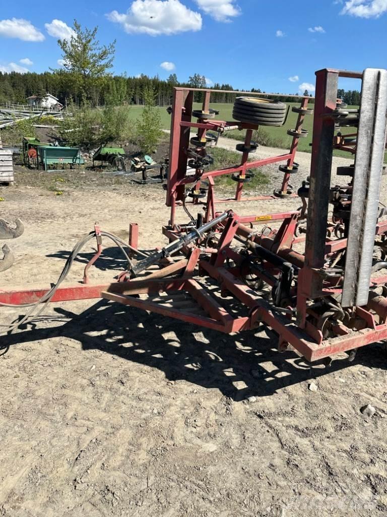 Väderstad NZ Harrows