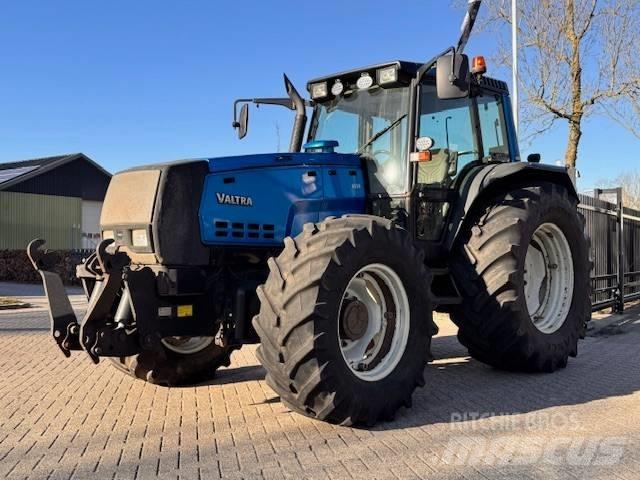 Valtra 8550 Hitech! Tractors