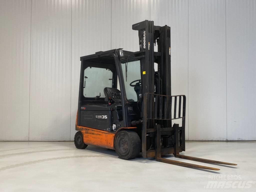 Doosan B35X-5 Electric forklift trucks
