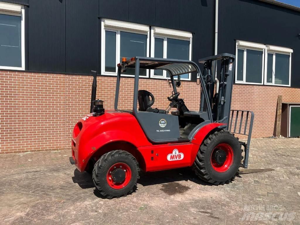 JAC CPCD35 Rough terrain truck
