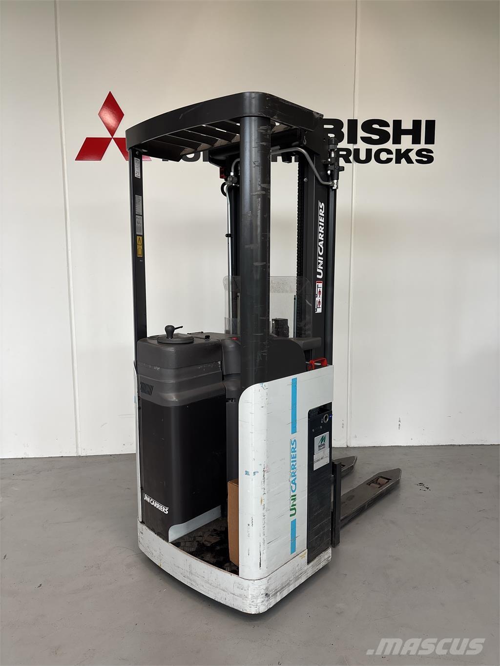 Atlet A160 Self propelled stackers