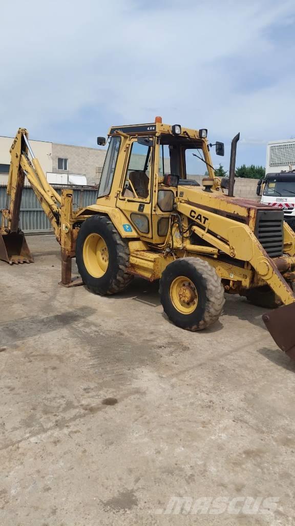 CAT 428 B 4x4 Backhoe