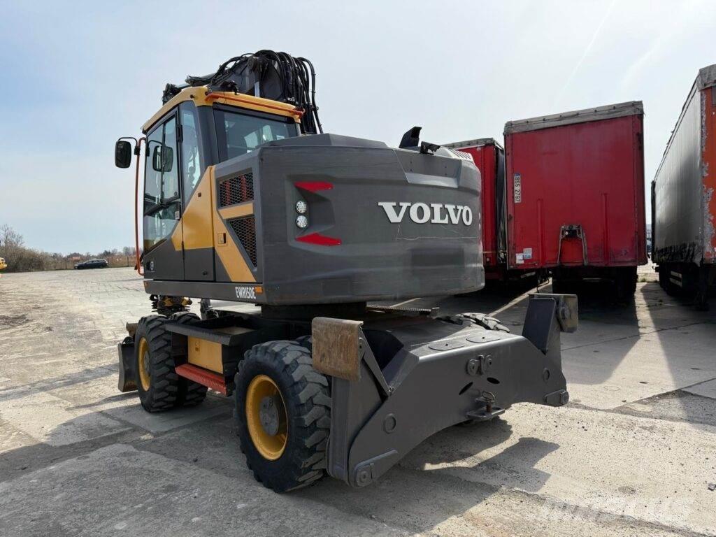 Volvo EWR150E Wheeled excavators